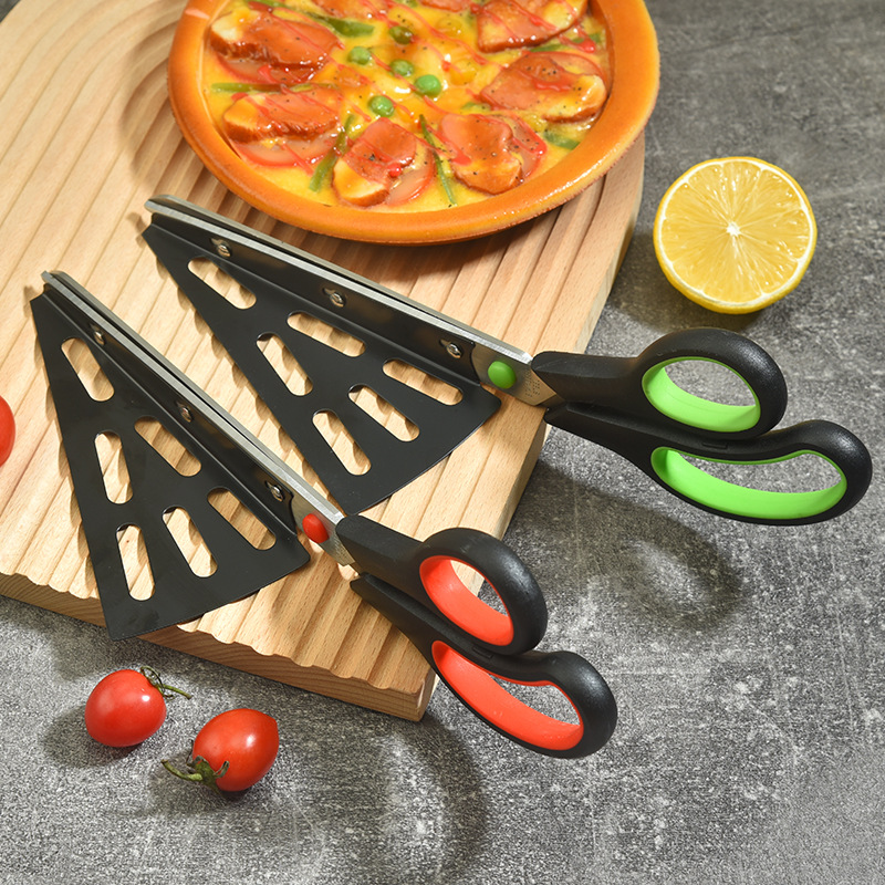 Kitchen Shears In Baking - مقصات بيتزا قابلة للفصل من الفولاذ
