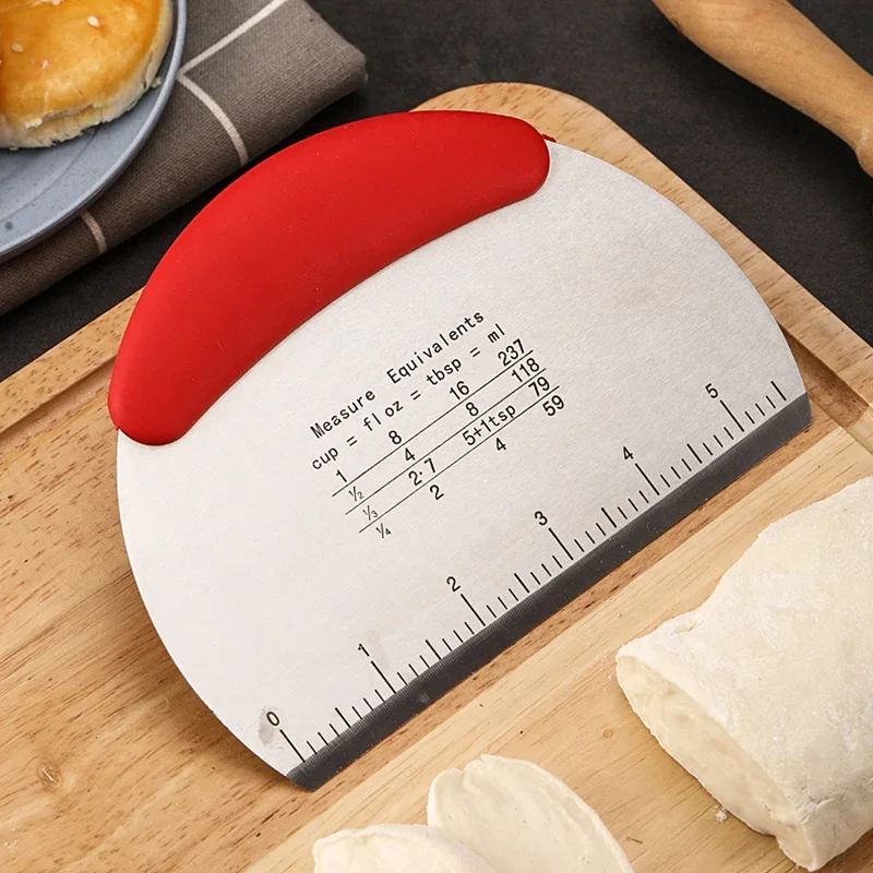 مكشطة عجين الخبز والبيتزا، قاط - مراجعة Bench Scraper Dough وسعره
